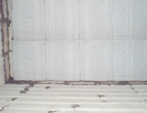 ceramic fibre module roof installation showing layout of modules and baton stripes